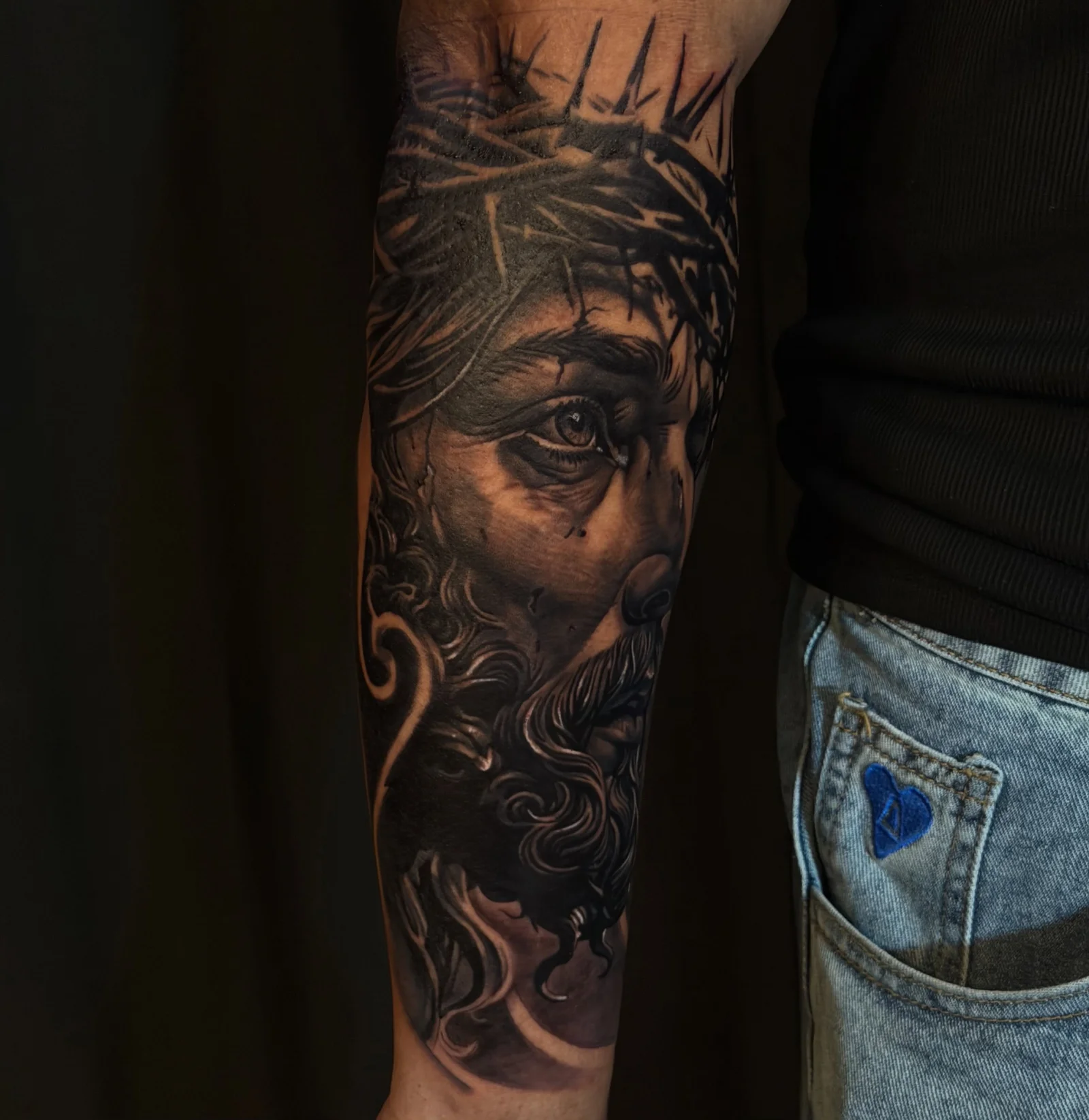 Retrato con corona de espinas, trabajo de Gustavito
