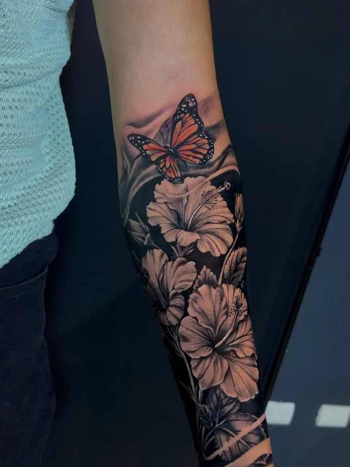 Flores y mariposa, trabajo de Gustavito